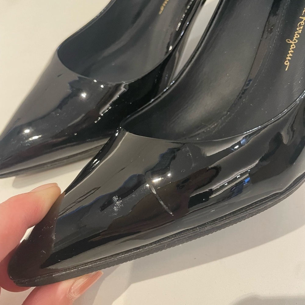 Salvatore Ferragamo Black Patent Pumps Heels Size 37.5 - Picture 8 of 12
